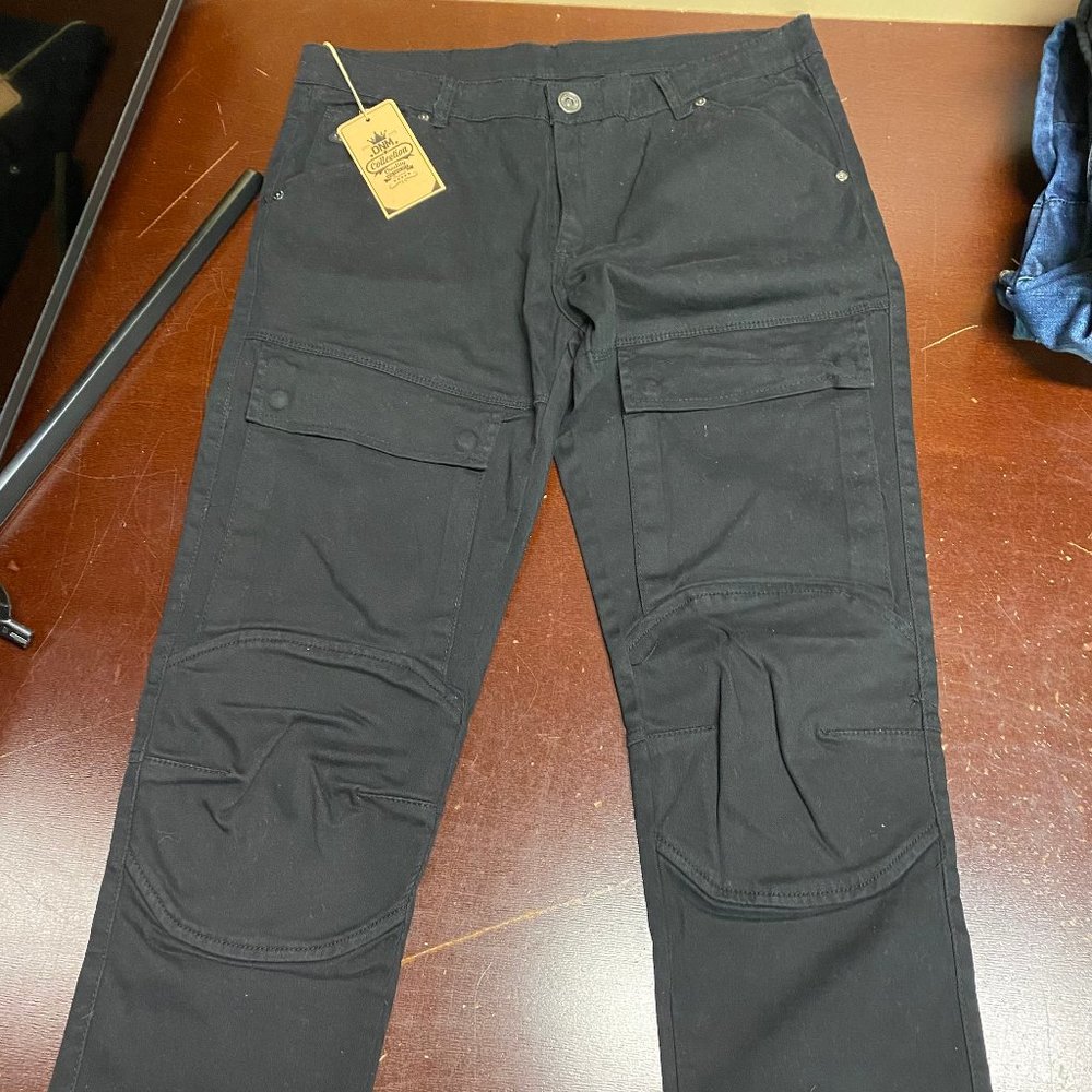 Dnm Collection Mens Jet Black Cargo Pocket Design Dark Wash Straight Jeans Sz 36